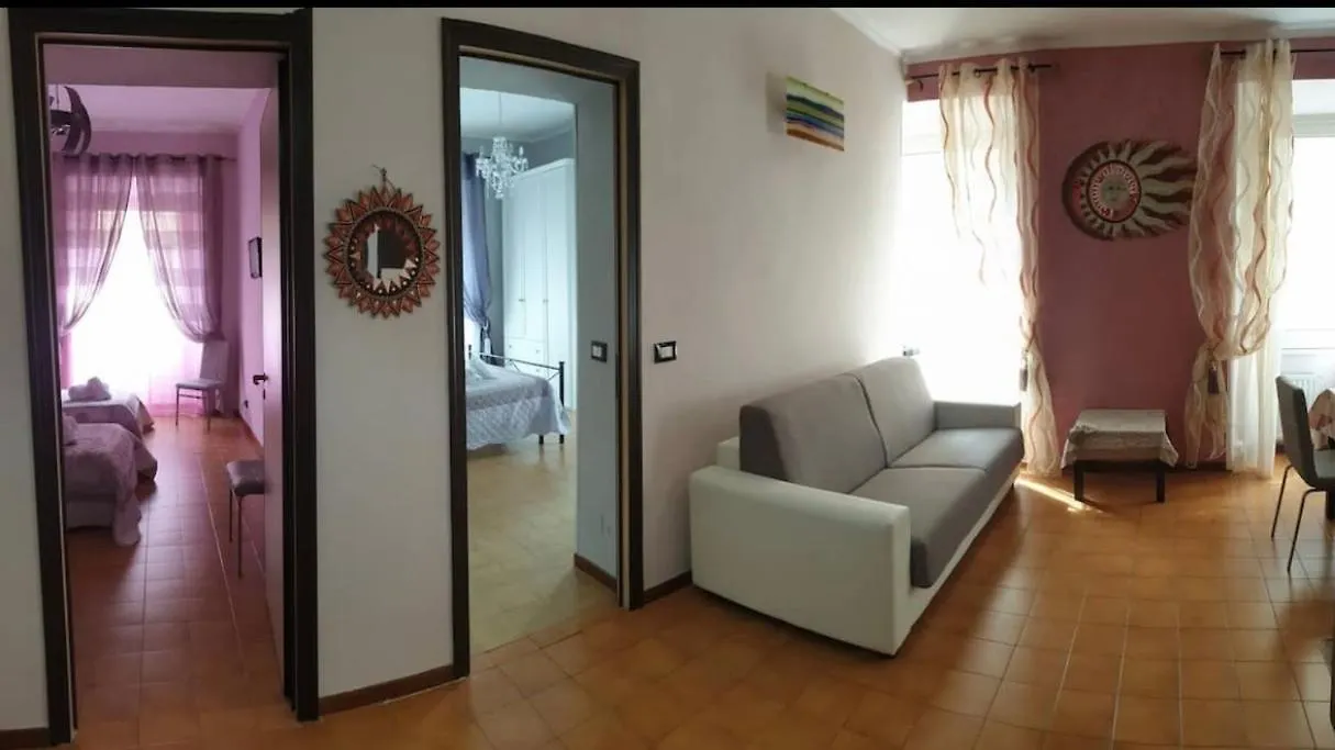 Cozy Apartment 2Bedroom In Center Of Roma 0*,  Italia